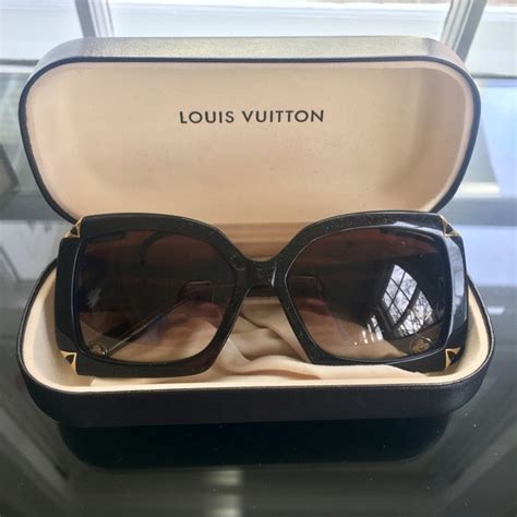 lv sunset square sunglasses.